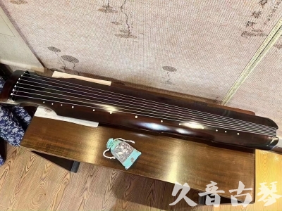 西安市●久音古琴  ●今日推荐  [高级演奏仲尼式]