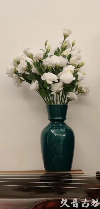 西安市早安  人生如花，我们都是自己航船的船长。